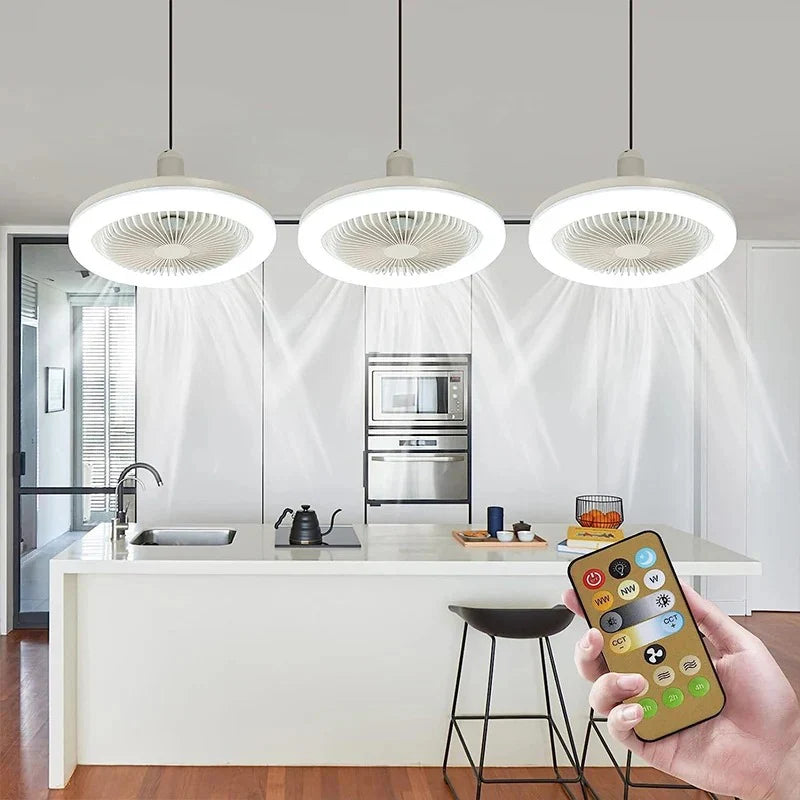 "AuraLight: Iluminación y Frescura al Estilo Abanico"